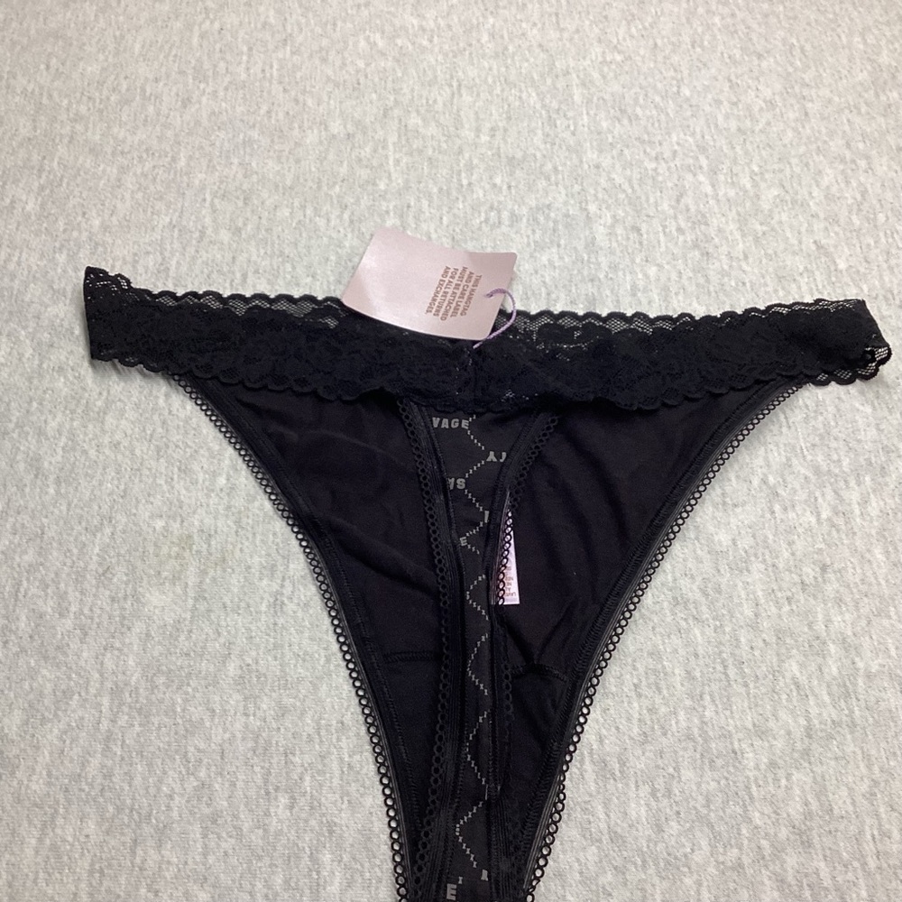 SAVAGE X FENTY WOMEN’S THONG PANTY SIZE: 1X COLOR: BLACK AND GRAY - Picture 2 of 9
